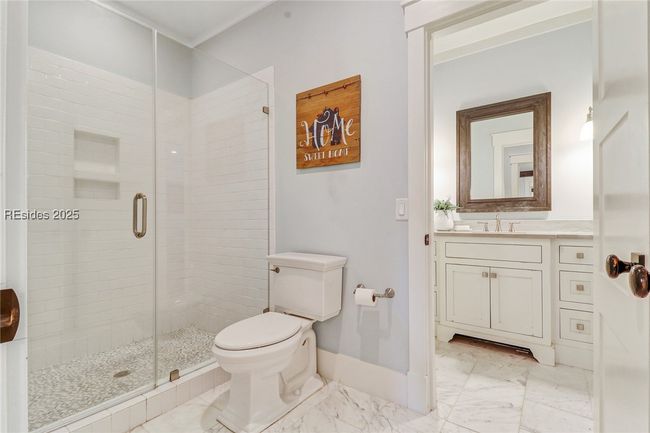24 Carrier Blf, House other with 5 bedrooms, 5 bathrooms and null parking in Bluffton SC | Image 35