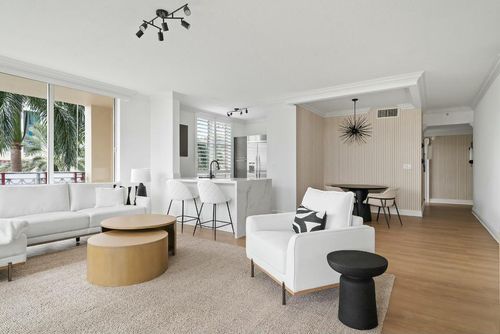 322-550 Okeechobee Blvd, West Palm Beach, FL, 33401-6317 | Card Image