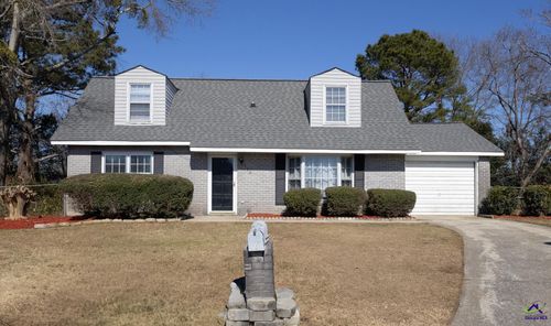 110 Stonefield Ct, Warner Robins, GA, 31093-1415 | Card Image