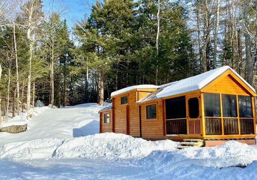 349 Old Sawmill Rd, Londonderry, VT, 05148-4448 | Card Image