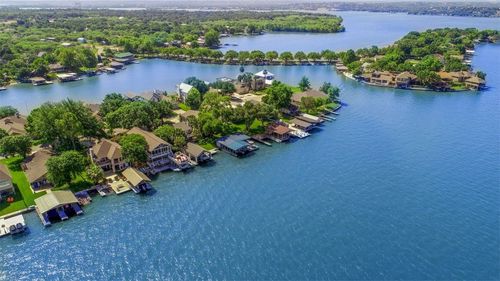 132 Web Isle Dr, Marble Falls, TX, 78654-2858 | Card Image