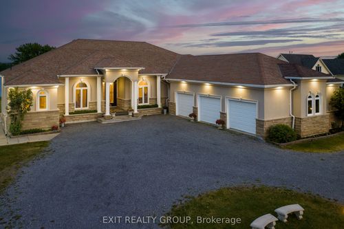 19281 Loyalist Parkway, Prince Edward County, ON, K0K1T0 | Card Image