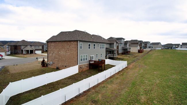 You've got the whole side area to utilize | Image 42