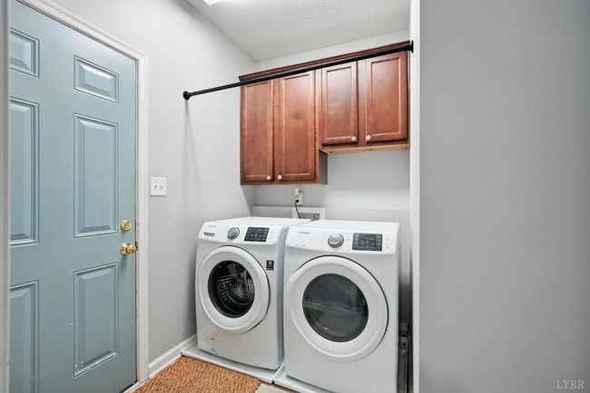 5712 Cottontown Rd, House other with 4 bedrooms, 3 bathrooms and null parking in Forest VA | Image 25