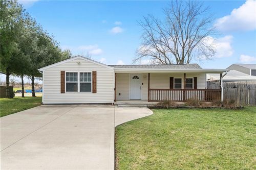 885 Hook Rd, Xenia, OH, 45385-9640 | Card Image