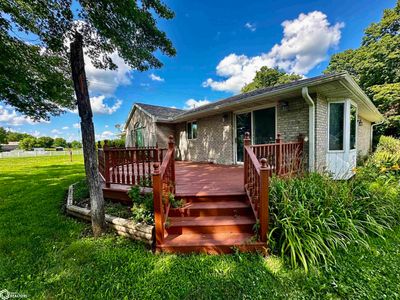 1608 Illinois Street, Home with 3 bedrooms, 2 bathrooms and 2 parking in Bedford IA | Image 2