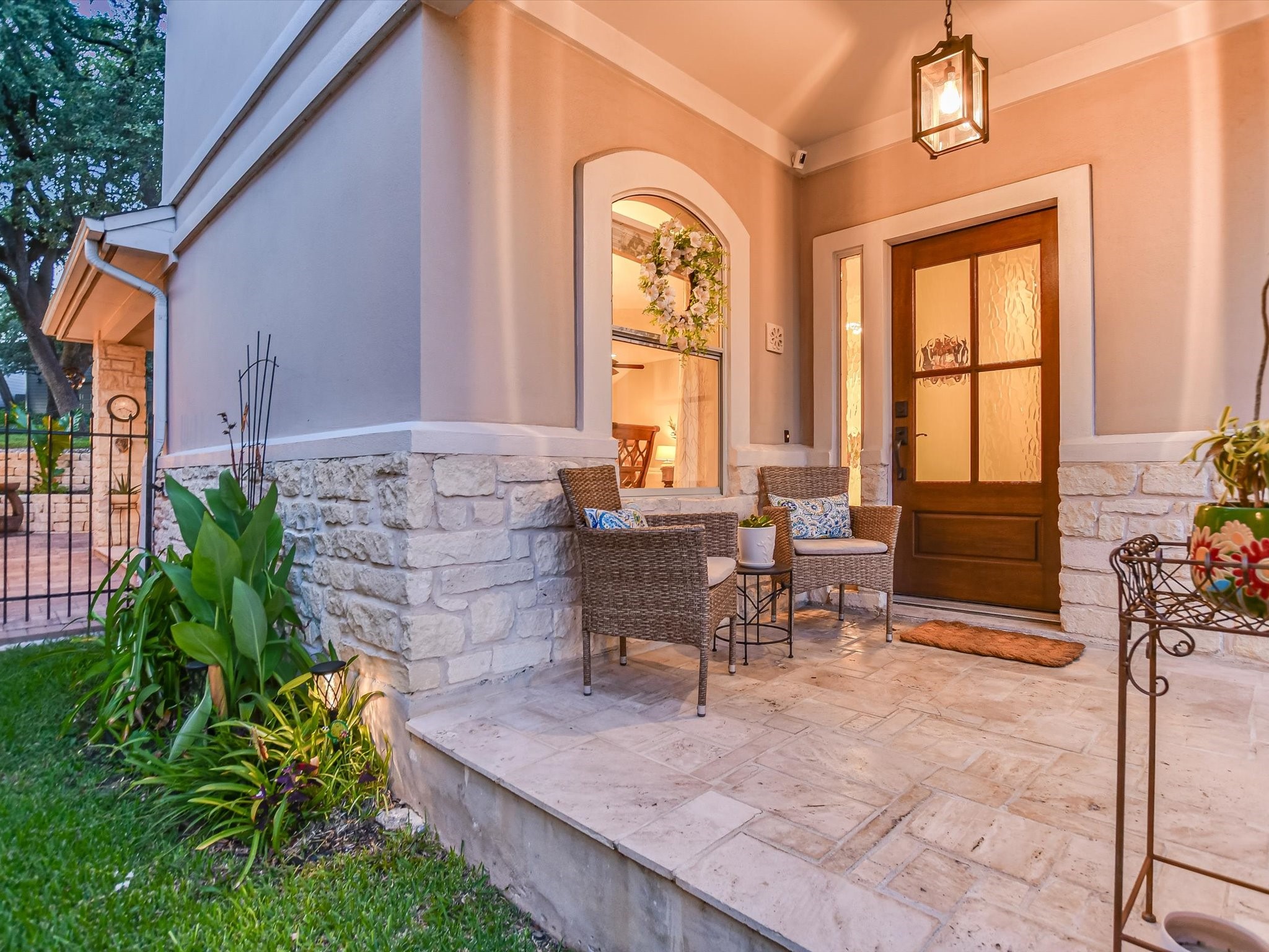 Wolf Ct, Austin, TX 78731