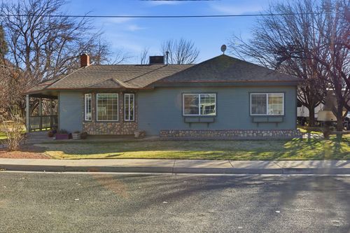 157 W 200 S, Hurricane, UT, 84737-1975 | Card Image