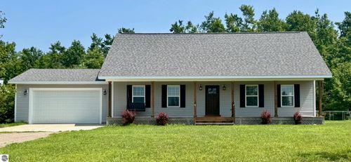 2809 Soaring Dr, Elmira, MI, 49730-8793 | Card Image