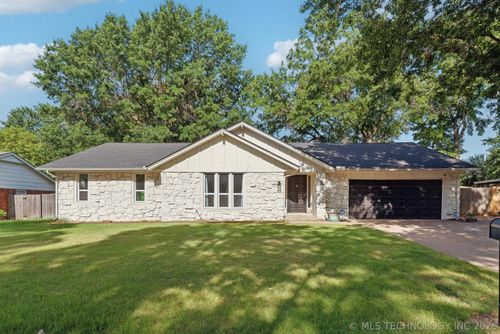 4108 Juniper Ave, Broken Arrow, OK, 74011-2014 | Card Image