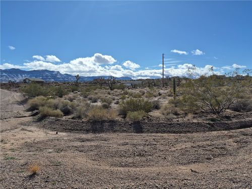 30540 Stillwater Dr, Meadview, AZ, 86444 | Card Image