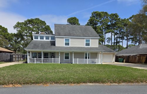 19 Lake Lorraine Cir, Shalimar, FL, 32579-1617 | Card Image