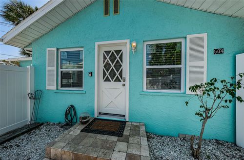 504 70th Ave, ST PETE BEACH, FL, 33706-2015 | Card Image