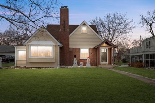 W163N8459 Arthur Avenue, Menomonee Falls, WI, 53051 | Card Image