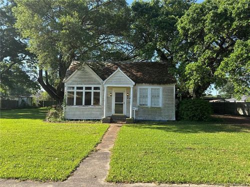 719 E Plaquemine St, Jennings, LA, 70546-5951 | Card Image