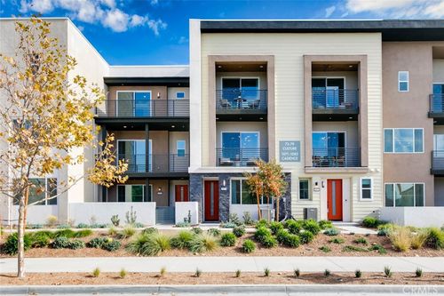 1077 Cadence, Irvine, CA, 92618-1484 | Card Image