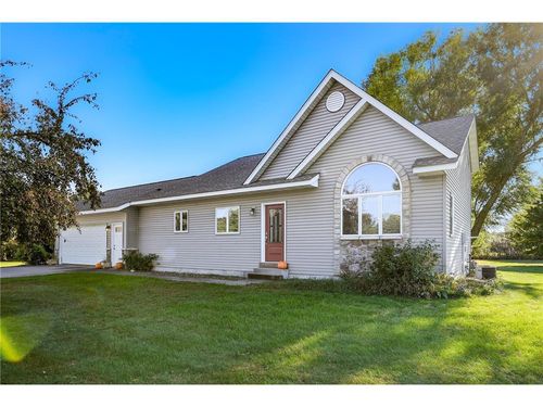 2490 91st Ave, Osceola, WI, 54020-4331 | Card Image