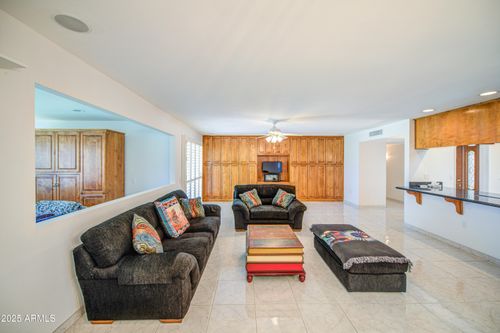 9874 W Highwood Ct, Sun City, AZ, 85373-1771 | Card Image