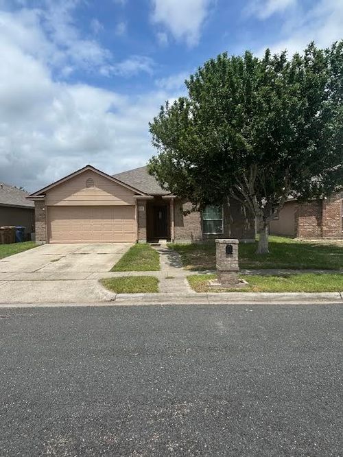 2337 Nautical Wind Dr, Corpus Christi, TX, 78414-3968 | Card Image
