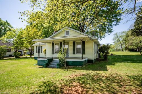 501 Turnersburg Hwy, Statesville, NC, 28625-2722 | Card Image