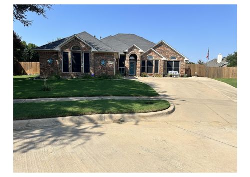6801 Cherry Sage Ct, Arlington, TX, 76001-8444 | Card Image