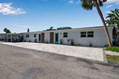 apt-2-713 Saint Judes Dr S, LONGBOAT KEY, FL, 34228-1818 | Card Image