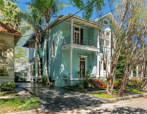 630 Pine St, New Orleans, LA, 70118-5117 | Card Image