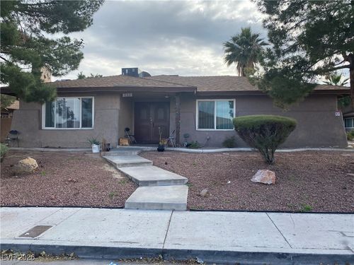 2679 Kline Cir, Las Vegas, NV, 89121-1087 | Card Image