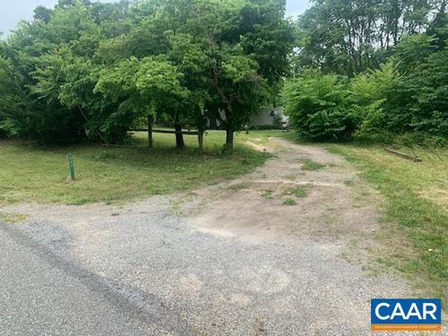 1586 Mountain Creek Rd, Meherrin, VA, 23954-3137 | Card Image