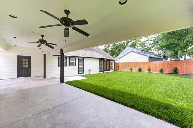 17522 Sorrel Ridge Dr, House other with 4 bedrooms, 3 bathrooms and 2 parking in Spring TX | Image 5