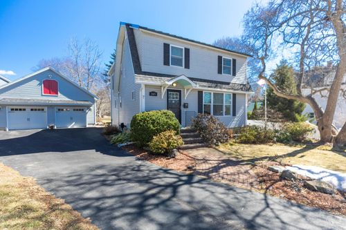 165 Cutts St, Portsmouth, NH, 03801-3523 | Card Image