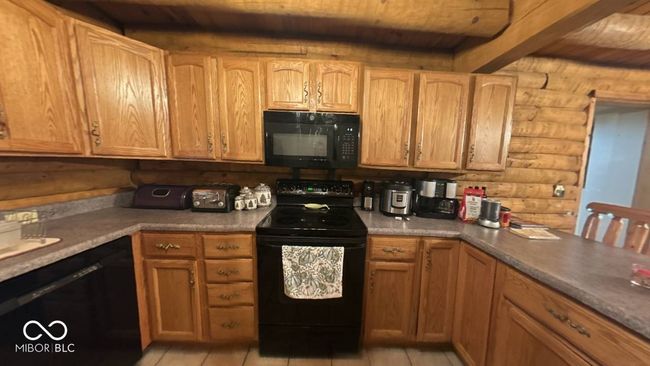 9695 Houston Rd, House other with 3 bedrooms, 3 bathrooms and null parking in Freetown IN | Image 76