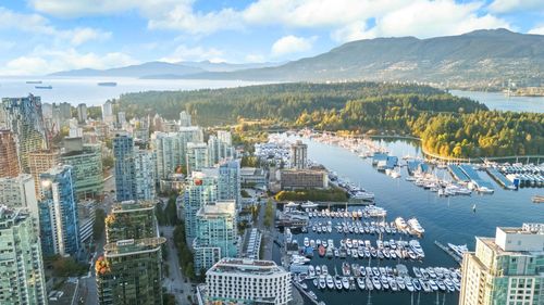 3802-1189 Melville St, Vancouver, BC, V6E4T8 | Card Image