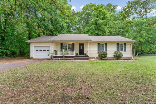 793 Sain Rd, Mocksville, NC, 27028-4332 | Card Image
