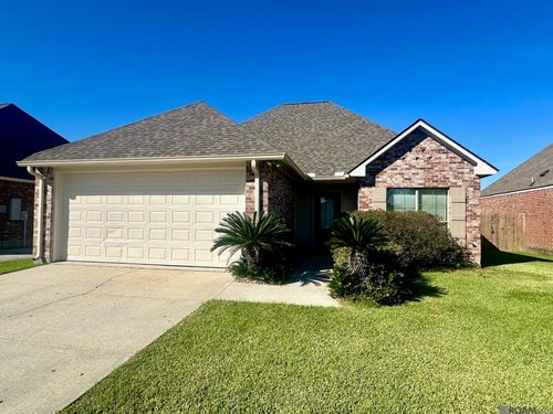 40344 Crestridge Dr, Gonzales, LA, 70737-7148 | Card Image
