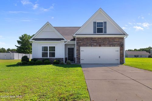 203 Kenison Way, Pikeville, NC, 27863 | Card Image