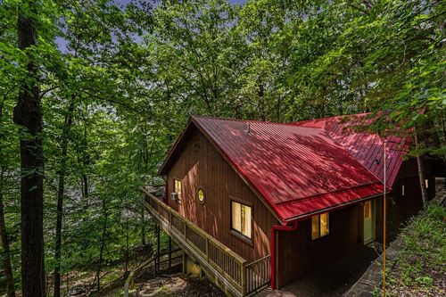 721 Natchez Ln, Sugar Grove, OH, 43155 | Card Image