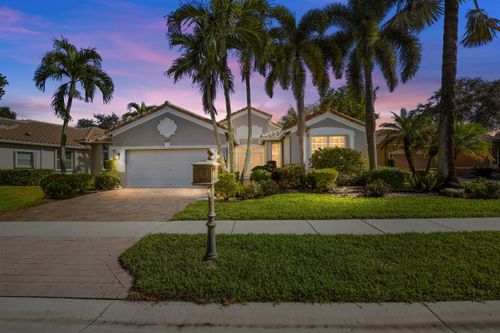 6657 Pavone St, Lake Worth, FL, 33467-6166 | Card Image