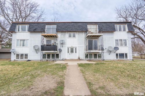 363 E 3rd Ave, Woodhull, IL, 61490-5151 | Card Image