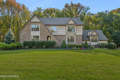 11 Jennifer Dr, Holmdel, NJ, 07733-1618 | Card Image