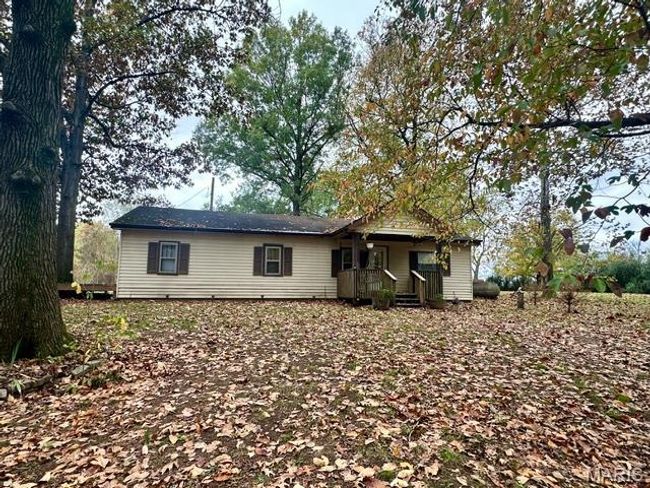View of ranch-style house | Image 4