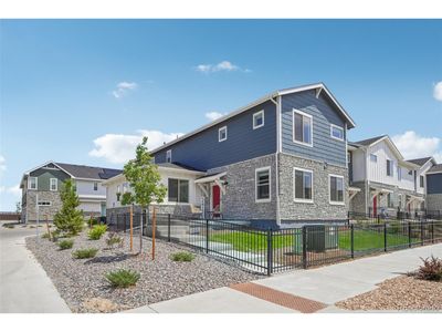 27593 E 1st Pl, Townhouse with 4 bedrooms, 3 bathrooms and null parking in Aurora CO | Image 2