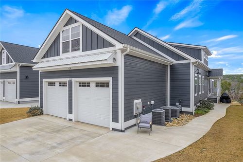 215-1230 Melton Rd, West Union, SC, 29696-2919 | Card Image