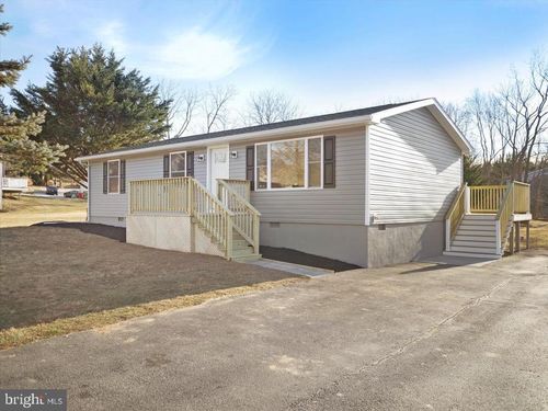 22 Northern Pike Trl, Fairfield, PA, 17320-8505 | Card Image