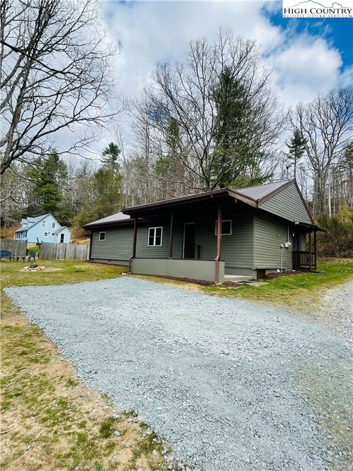 41 Raccoon Ln, Newland, NC, 28657-8980 | Card Image