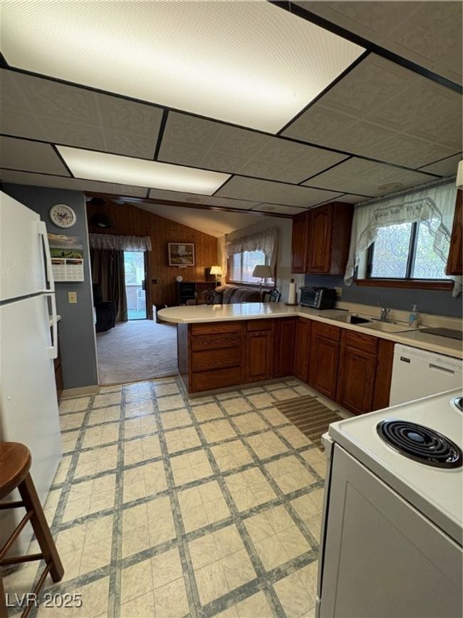 1090 15 Th St E, House other with 4 bedrooms, 4 bathrooms and null parking in Ely NV | Image 5