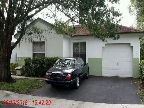 20774 Nw 3rd Ct, Pembroke Pines, FL, 33029-3520 | Card Image