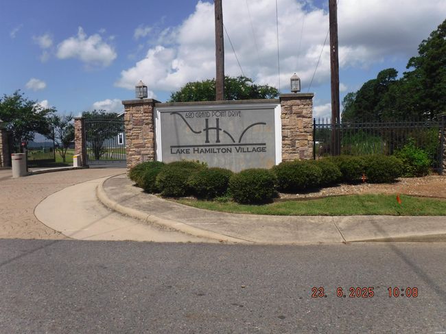 UNIT-24B - 620 Grand Point Dr, Condo with 3 bedrooms, 3 bathrooms and null parking in Hot Springs AR | Image 42
