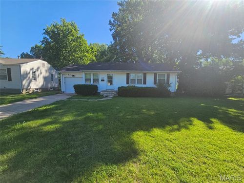 1107 Bakewell Drive, St Louis, MO, 63137 | Card Image
