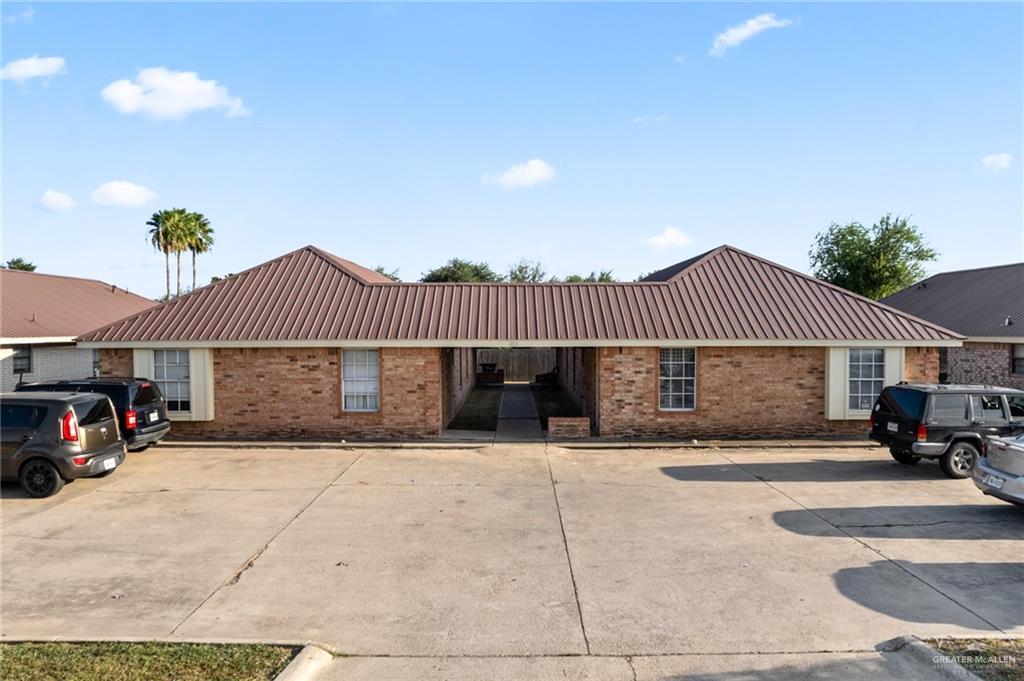 413 Date Palm St, Donna, TX 78537